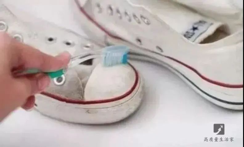 生活小窍门洗杯子_杯子清洗小窍门_杯子怎么清洗干净