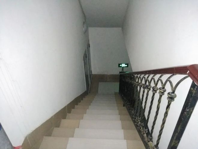 健身王sir_地王健身_健身王是谁