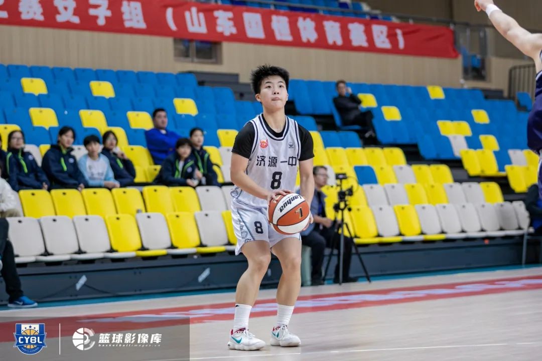 济源足球比赛冠军名单公布_济源足球俱乐部学校_济源足球协会