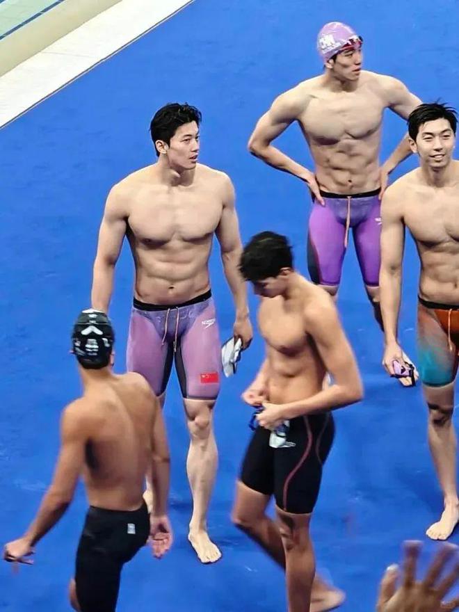 2021游泳奥运冠军男_奥运会游泳男金牌_奥运游泳冠军男帅