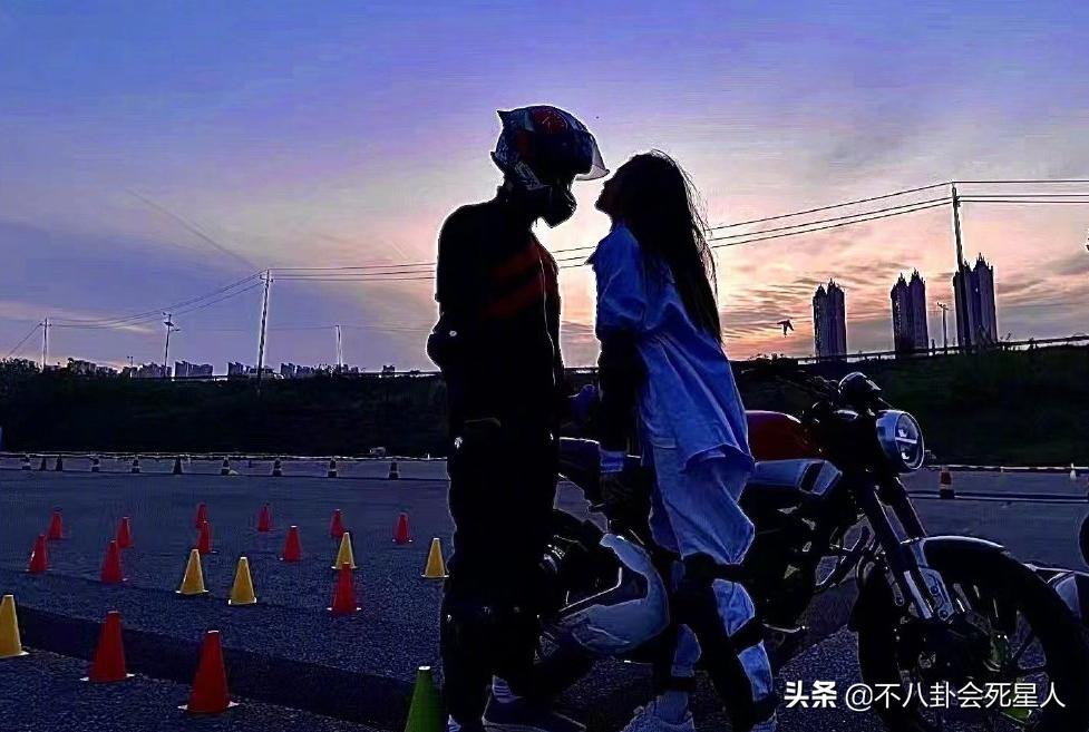 杜海涛瘦身成功近照曝光，脸颊消瘦显憔悴，