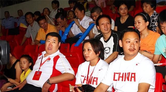 战旭刚2004举重冠军_举重冠军张旭刚_中国举重冠军占旭刚