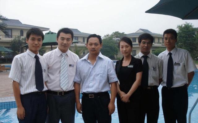 战旭刚2004举重冠军_举重冠军张旭刚_中国举重冠军占旭刚
