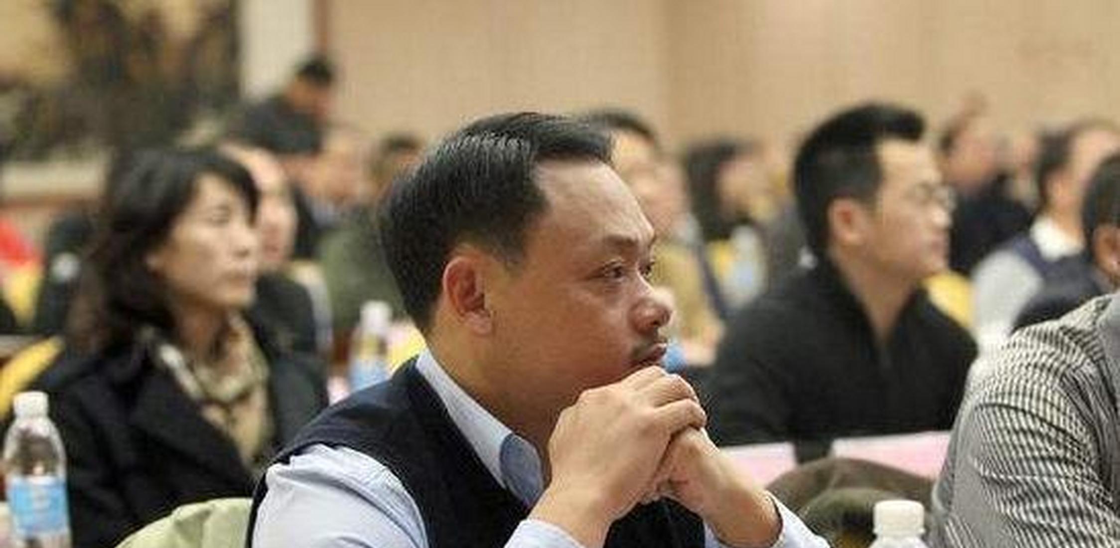 举重旭刚_举重战旭刚夺冠视频_战旭刚2004举重冠军