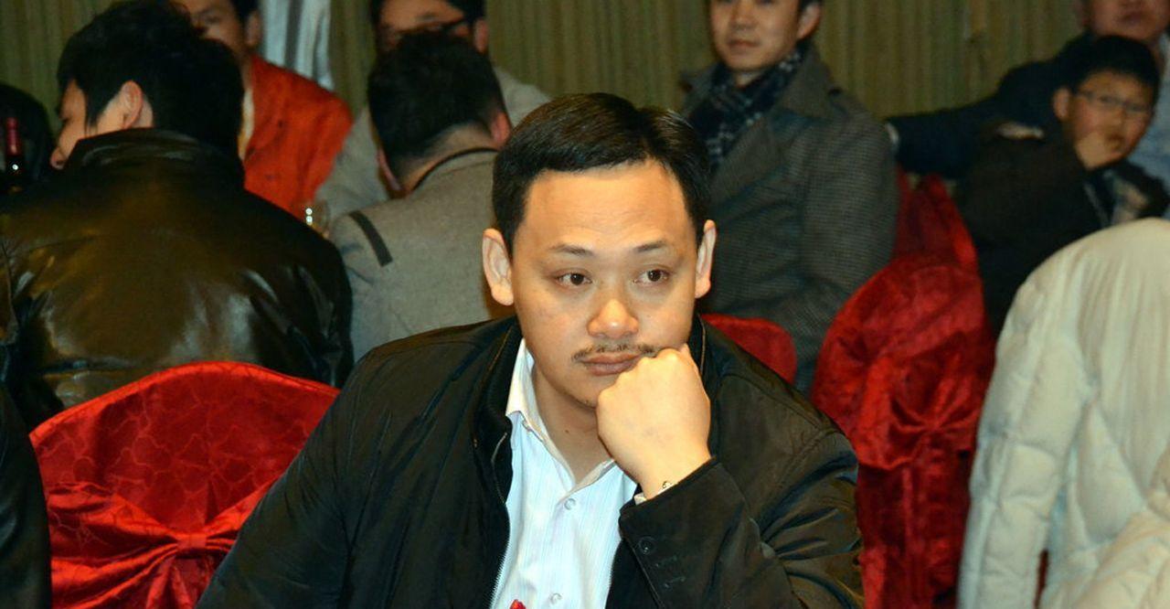 战旭刚2004举重冠军_举重战旭刚夺冠视频_举重旭刚