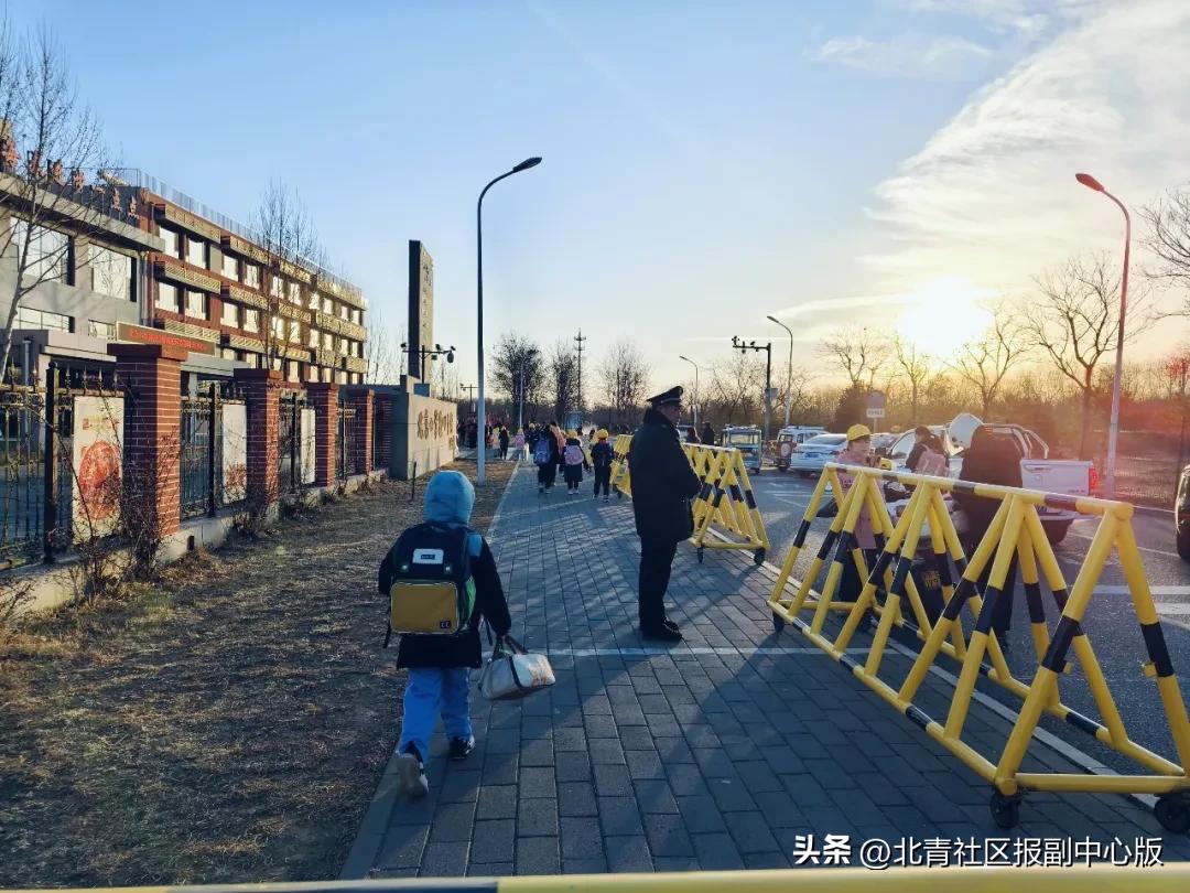 北京市小学生篮球比赛规则_小学篮球赛用几号球_篮球规则小学生