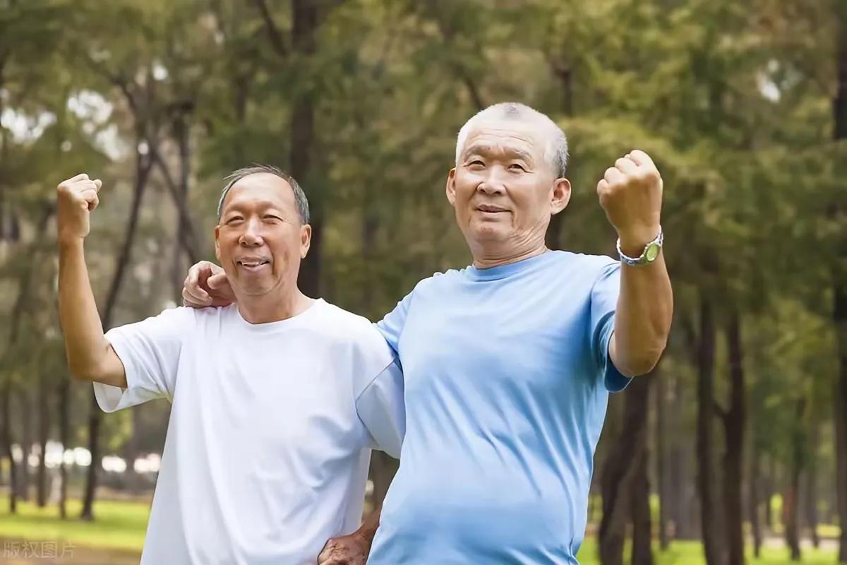 开心老年价格_成都老人开心的生活方式_成都开心果老年旅游