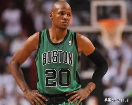 篮球神射手是什么意思_篮球历史第一神射_篮球射神历史排名